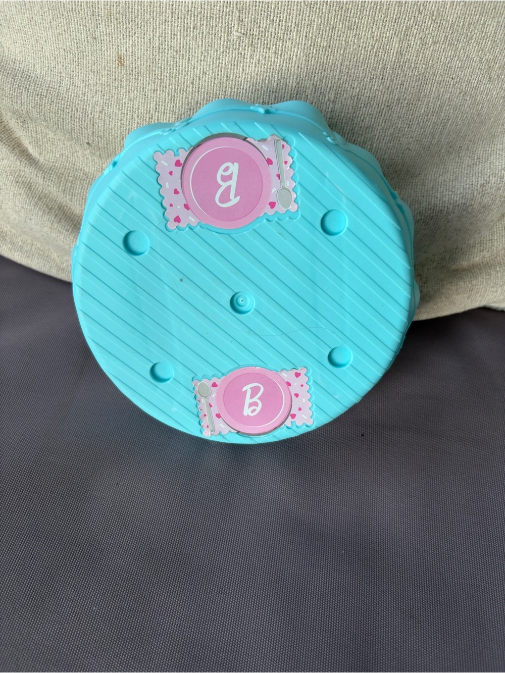 Barbie Turquoise table - Picture 3 of 7